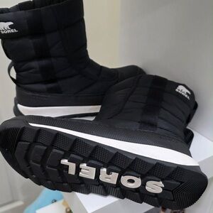 Sorel Black Quilted Snow Boots